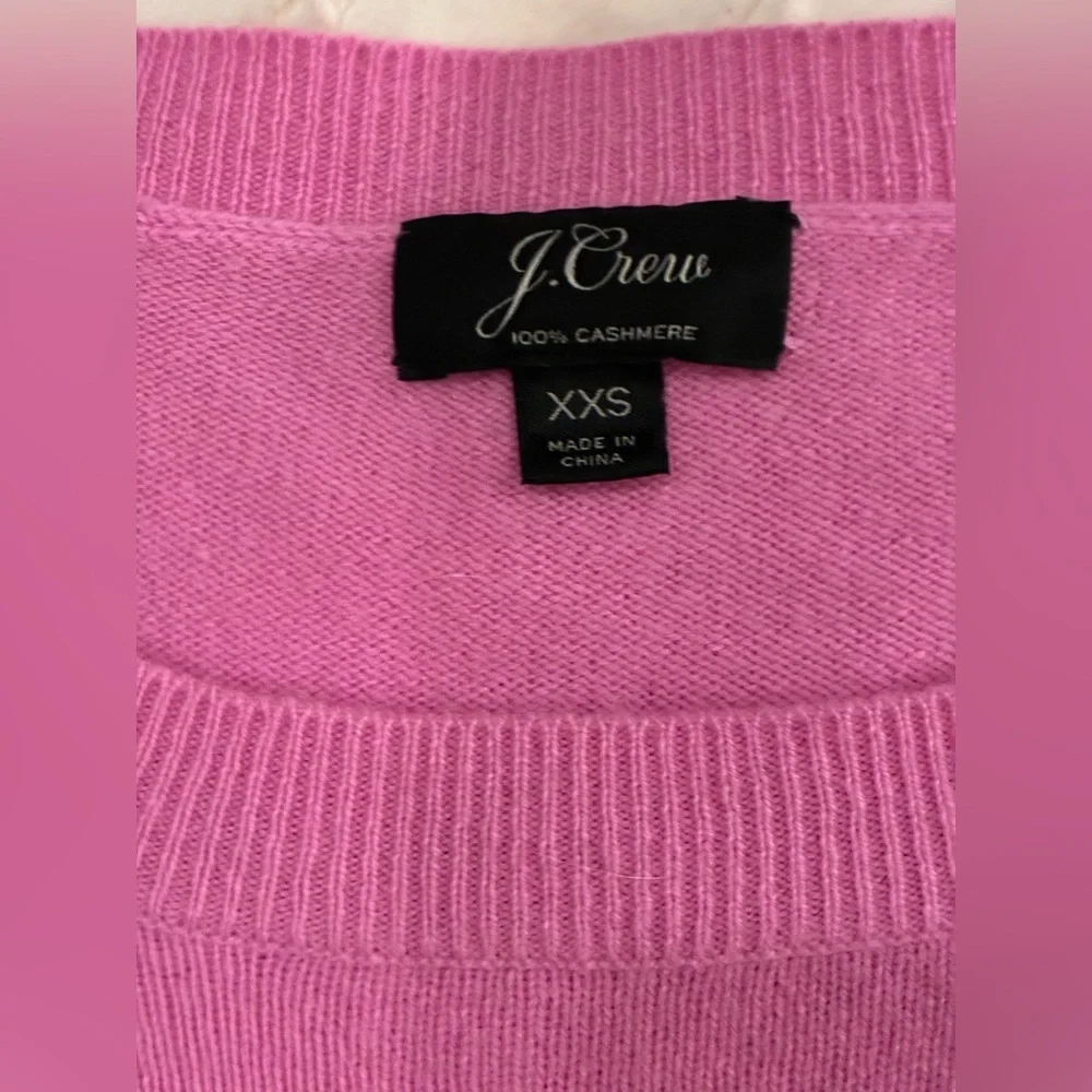 J. CREW  candy Pink  CASHMERE  slim  Fit Women's Sweater.  XXS preppy glam